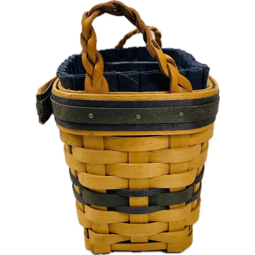 Longaberger 1997 Collectors Club RENEWAL Basket with Liner Protector Flyer